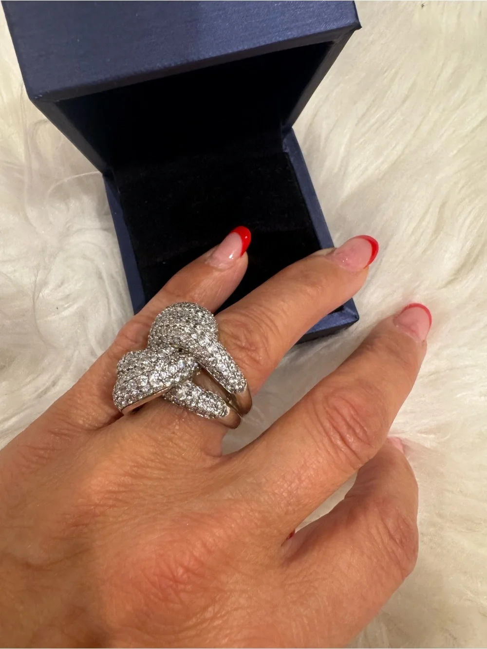 Sparkling (sterling silver S925) CZ  Cocktail Knot Ring  SIZE 6